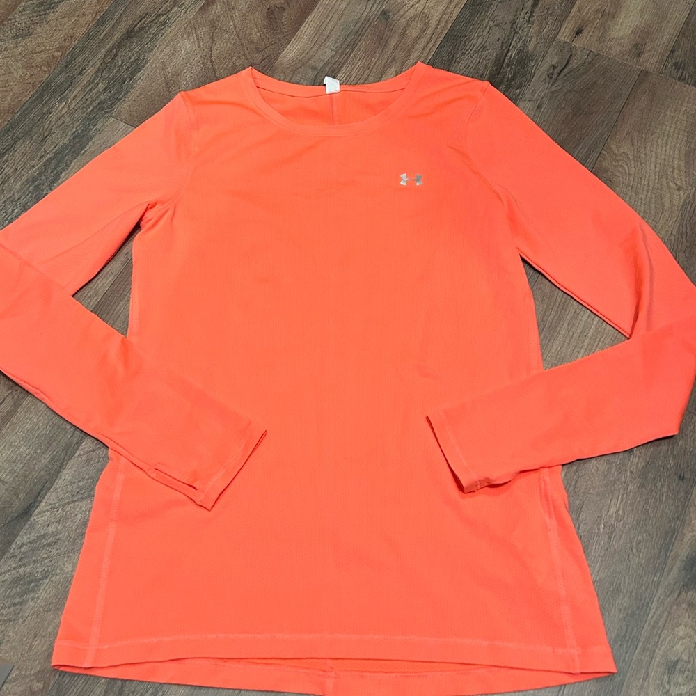 Under Armour - Heat Gear long sleeved running shirt!